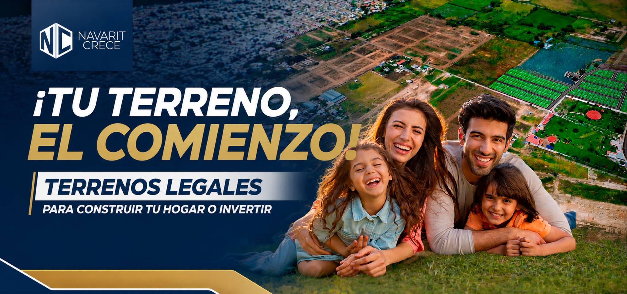 Familia frente a un desarrollo de terrenos en Tepic